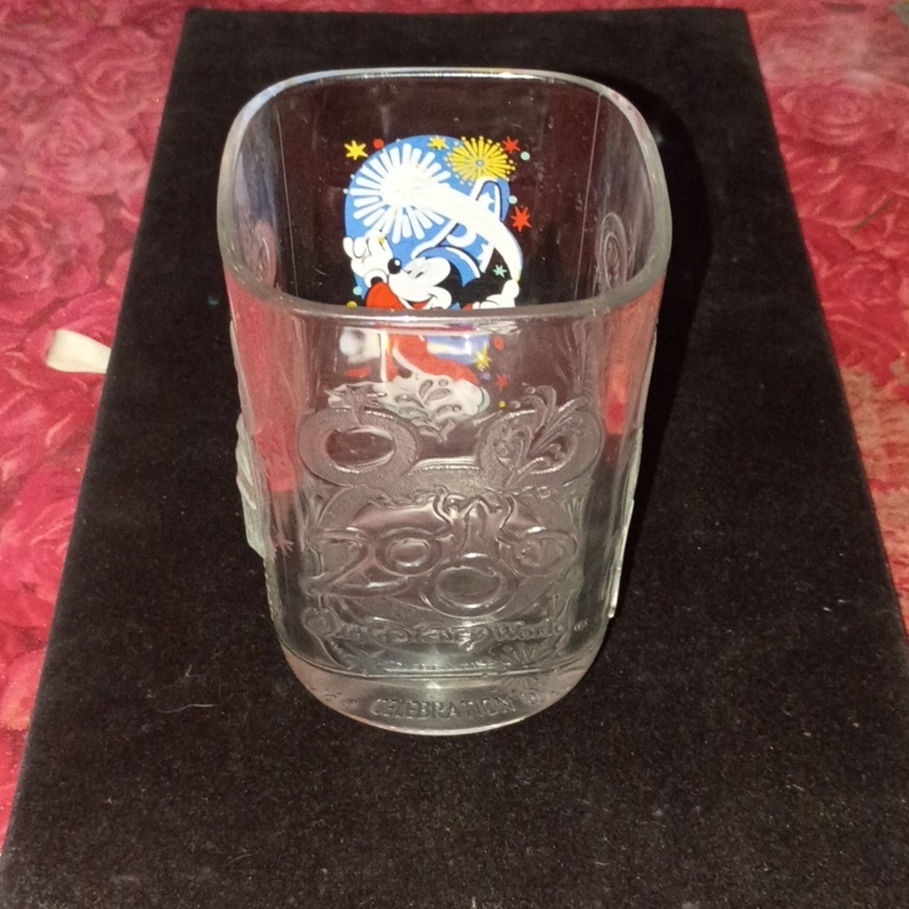 Disney Sorcerer Mickey Glass with Blue and Red Accents ( Disney Epcot) - Picture 2 of 6